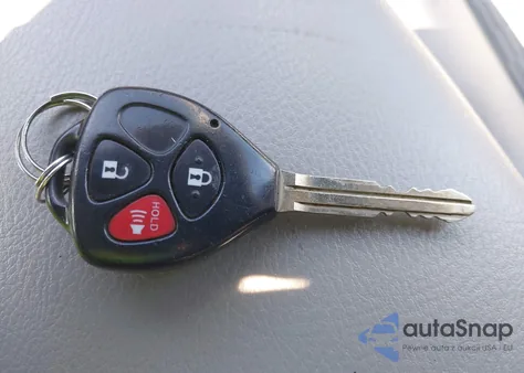 2012 Toyota Rav4 z USA, uszkodzony, nr VIN 2T3ZF4DV0CW127981